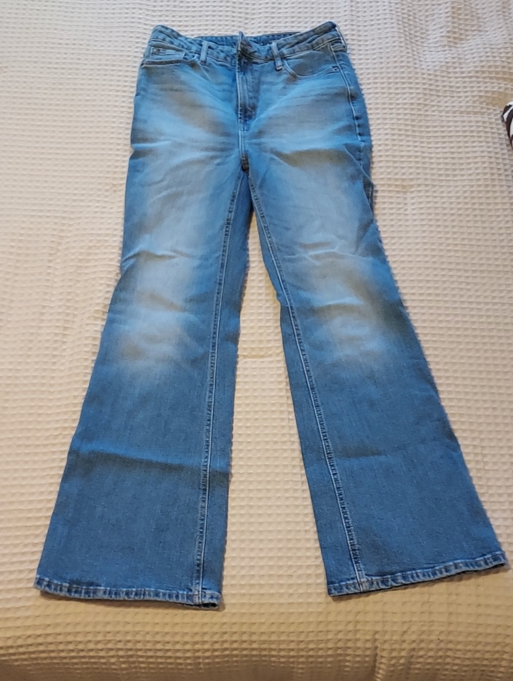 Old Navy Women’s High Rise  Flared Jeans